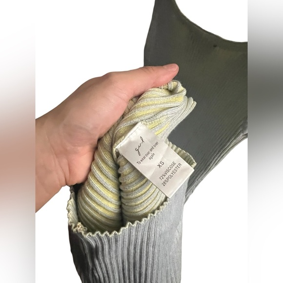 Geel Caspian Dress - Picture 8 of 8